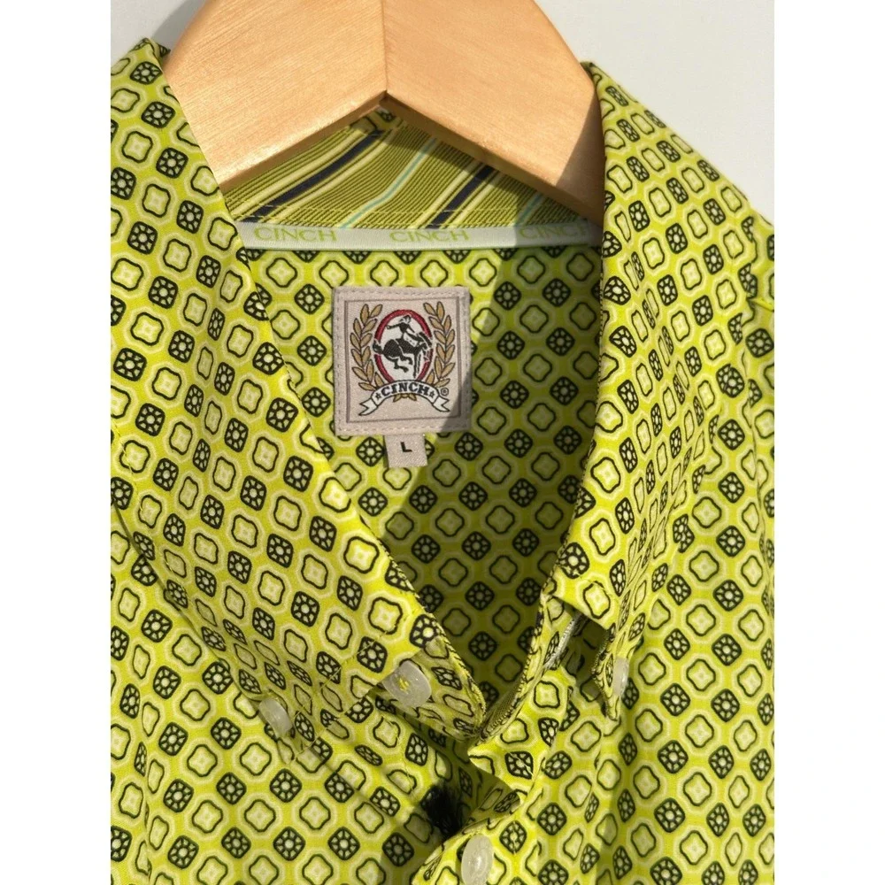 Cinch‎ Men's Lime Green Geometric Print Button Down Shirt MTW1103854-LIM L
